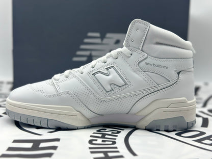 New Balance 650R Triple Blanc neuves tailles 42,5