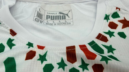 Maillot puma rouge et blanc Maroc taille L (taille petit (s) )