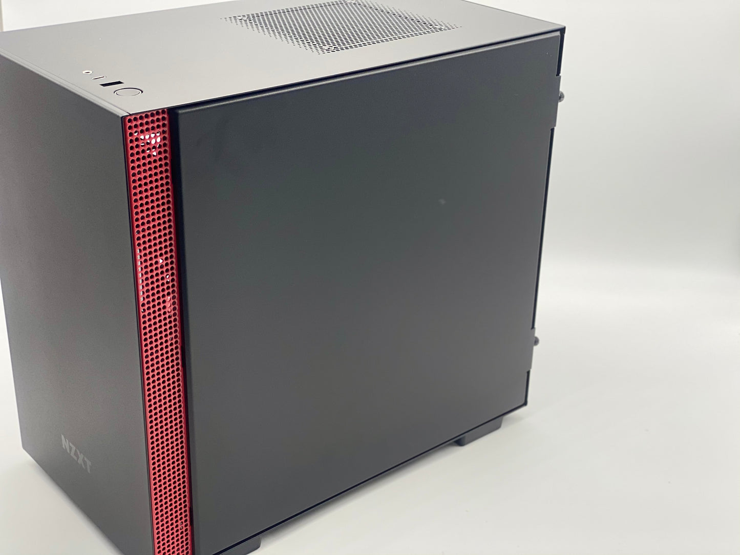 Boîtier PC Gaming Mini-ITX - Port I/O USB Type-C en Façade - Panneau Latéral en Verre Trempé neuf