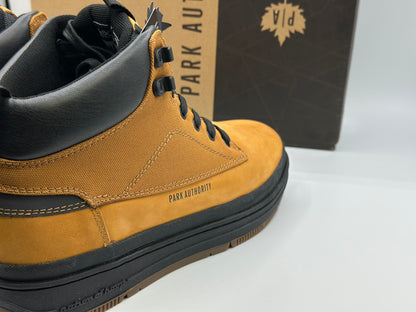 Chaussures montantes PARK AUTHORITY taille 42 FR (9,5 US)