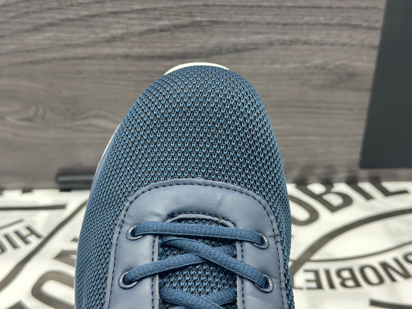 Chaussure de Sécurité Légère Basket Basses Pas Cher Mode Mesh Respirantes taille 47