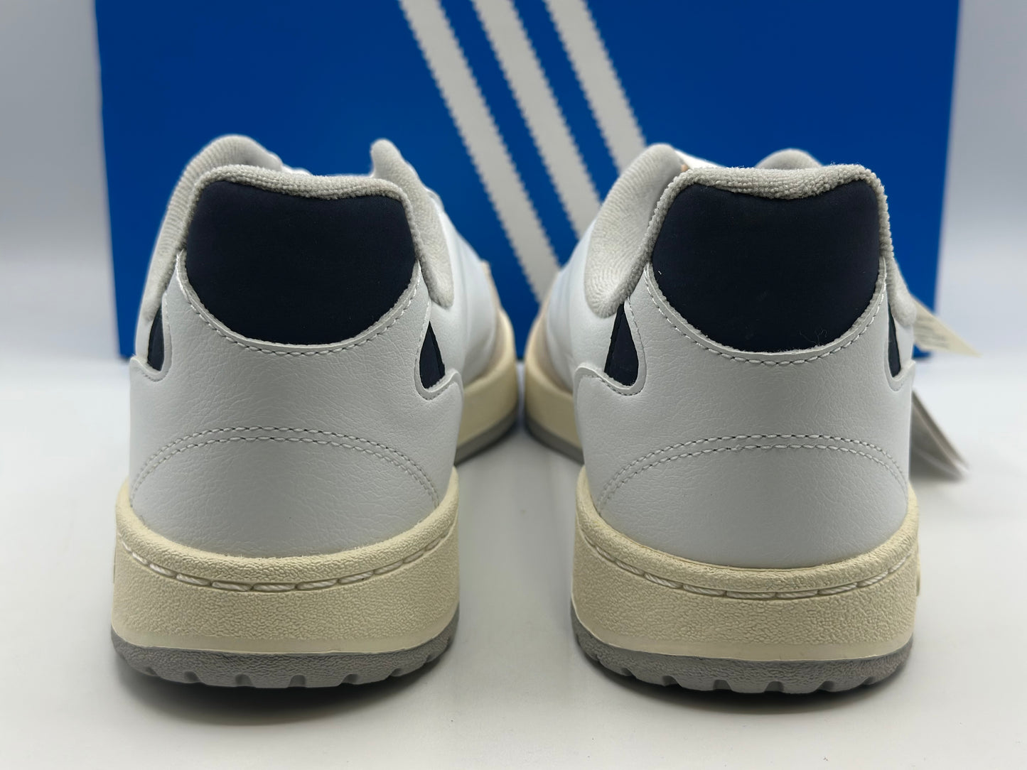Hommes • Originals

CHAUSSURE NY 90
