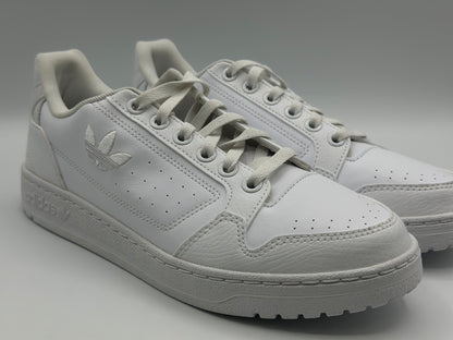 ADIDAS 
Footwear White / Footwear White / Grey One