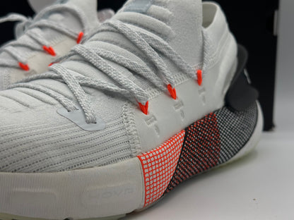 UNDER ARMOUR

Baskets UA HOVR Phantom 3 Launch White Red