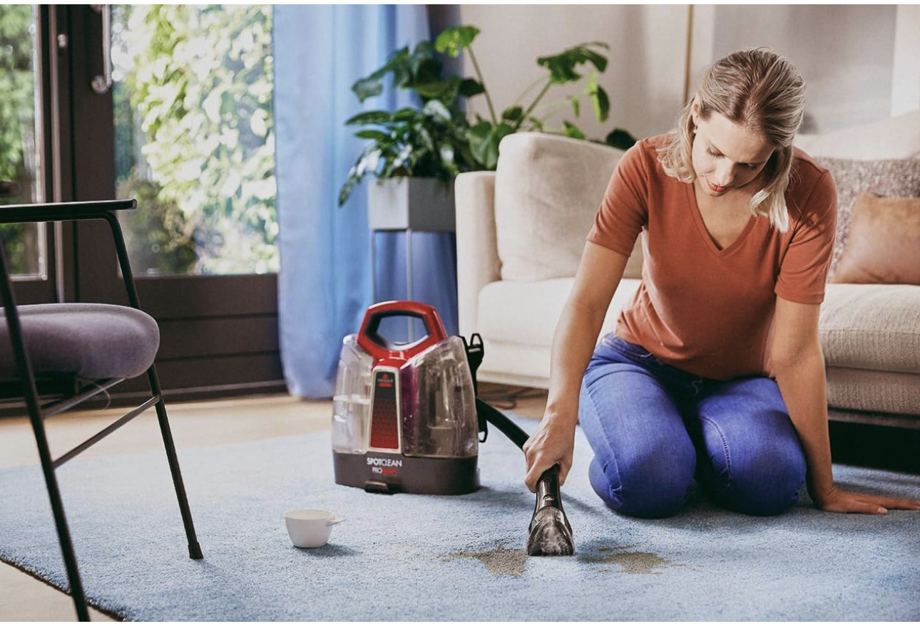 BISSELL SpotClean ProHeat, Shampouineuse Canapé, Moteur Puissant de 330W, Design Compact, avec Technologie HeatWave, Nettoyeur pour Tapis, Moquettes, Meubles, Tissus, Voiture & Plus Encore,