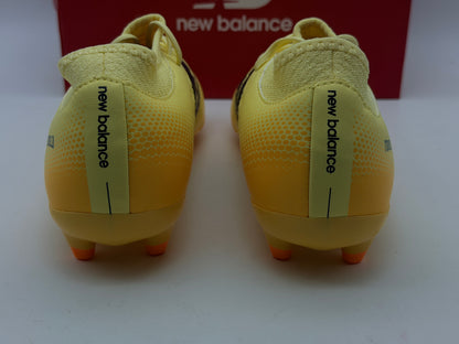Crampons new balance TEKELA MAGIQUE FG V4+ chaussures