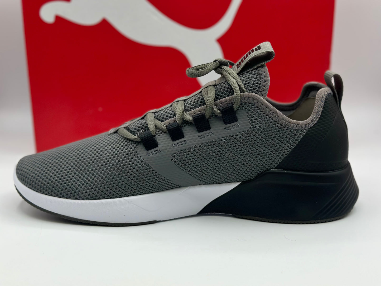 PUMA Mixte Retaliate 2 Chaussure Bateau