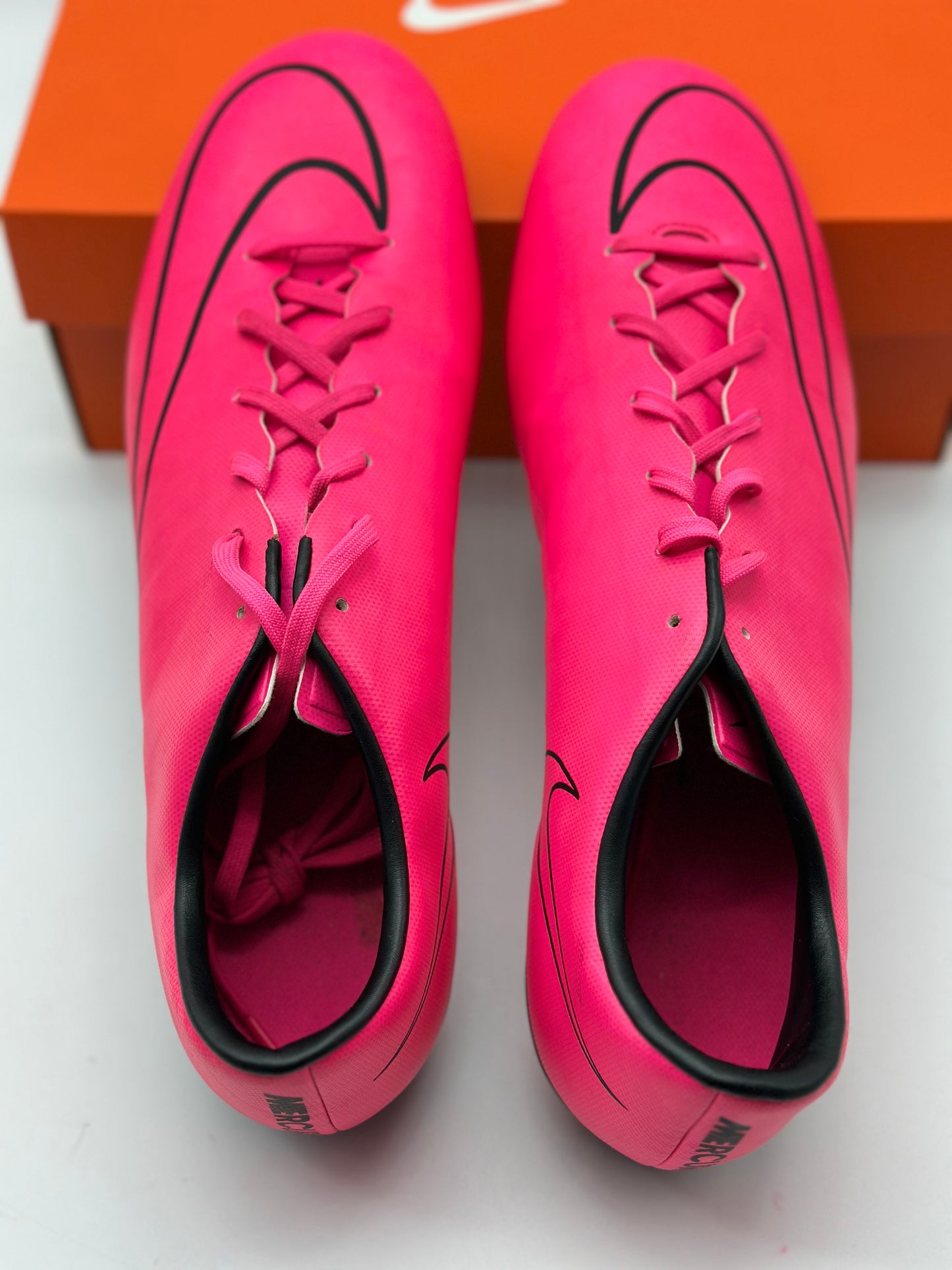 Nike Mercurial Veloce Ii Fg, Chaussures de Running Entrainement homme, Pink (Pink/Schwarz) taille 46 excellent état
