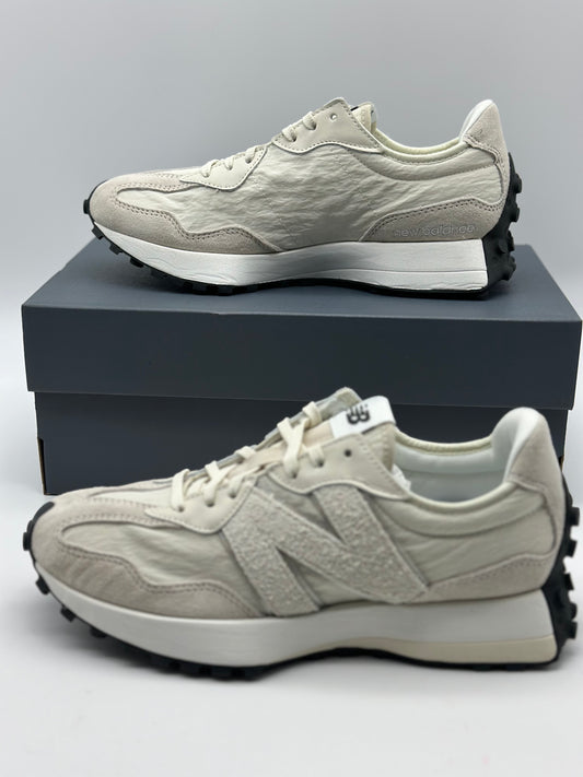NEW BALANCE
Baskets 327 Off White