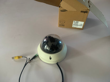 Caméra de vidéosurveillance analogique à dôme infrarouge Samsung SCV-6023RP 1080