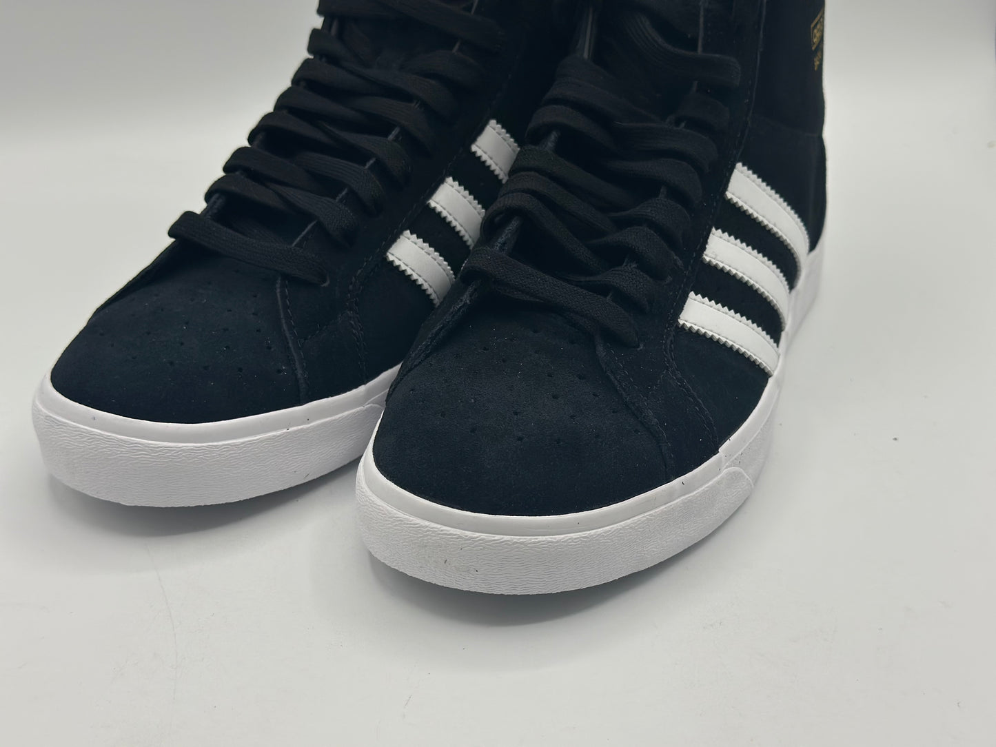 ADIDAS ORIGINALS

Baskets Montantes Profi Core Black Footwear White Gold Metal