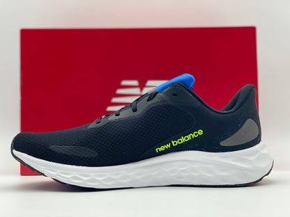 Baskets new balance Homme neuves et authentique 44