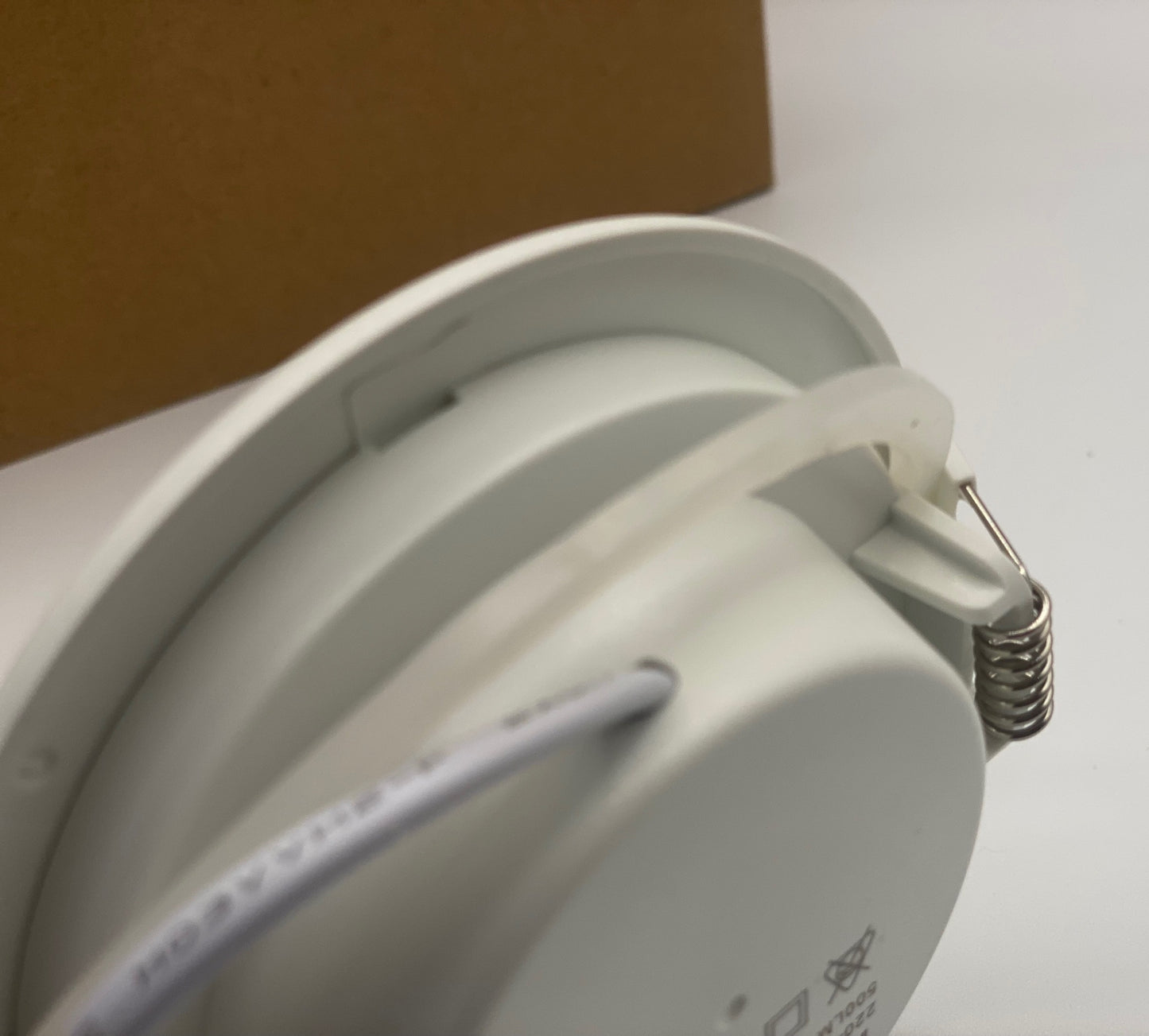 Spots Led Encastrable, Extra plat 6W Equivalent 60W 230V IP44 Spot Encastré Led blanc chaud 3000K