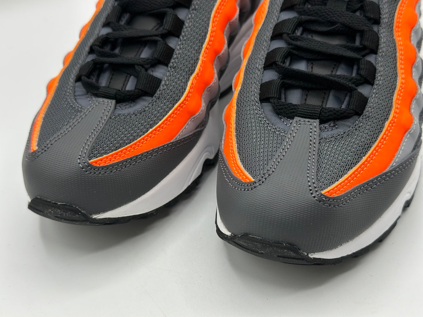 Nike Air Max 95 taille 38,5