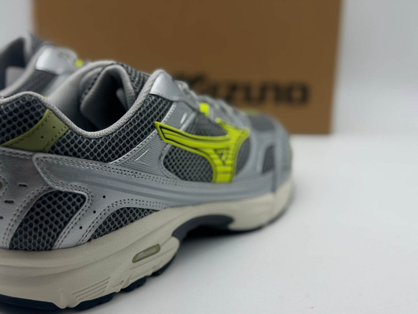 Baskets mizuno Unisex sportstyle
MXR SPORT