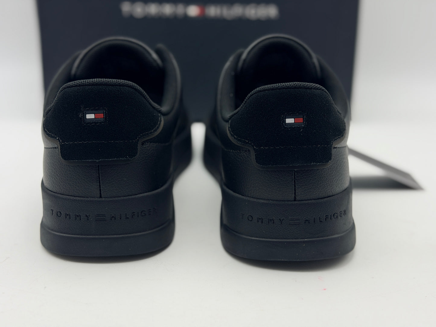 Tommy Hilfiger
TH COURT GRAIN ESS - Baskets basses - black