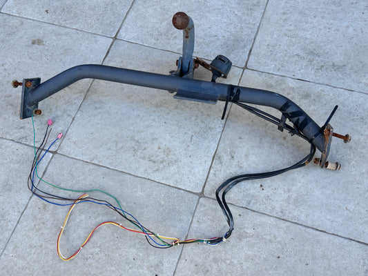 ATTELAGE POUR PEUGEOT 306 1,9 DIESEL