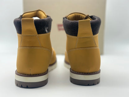 Chaussures montantes LEVI’S taille 44 neuves et authentique pour homme