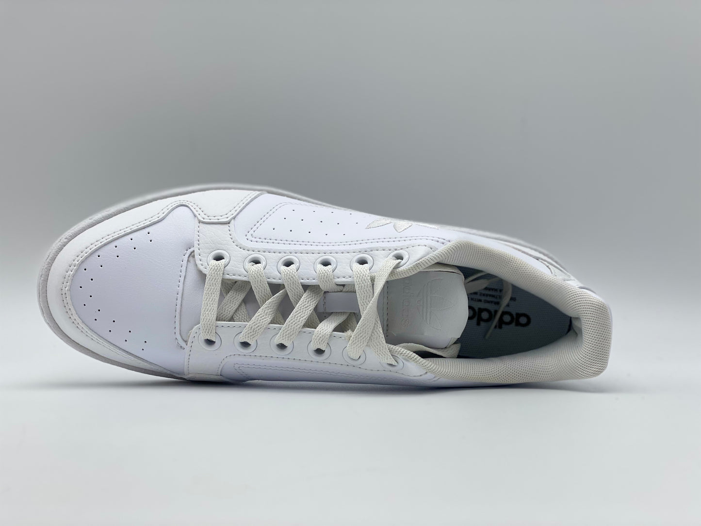 adidas Originals Sneaker blanches neuves et authentique taille 42