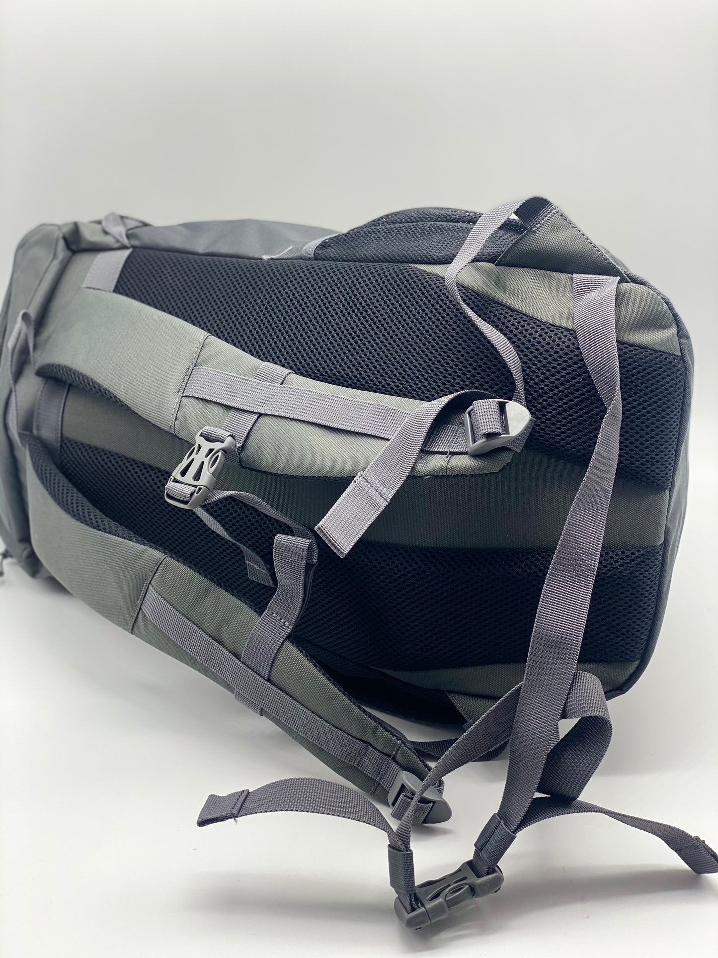 Sac à dos de randonnée- Gris neuf