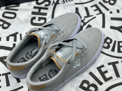 BASKETS POUR HOMME D&C neuves tailles 43
