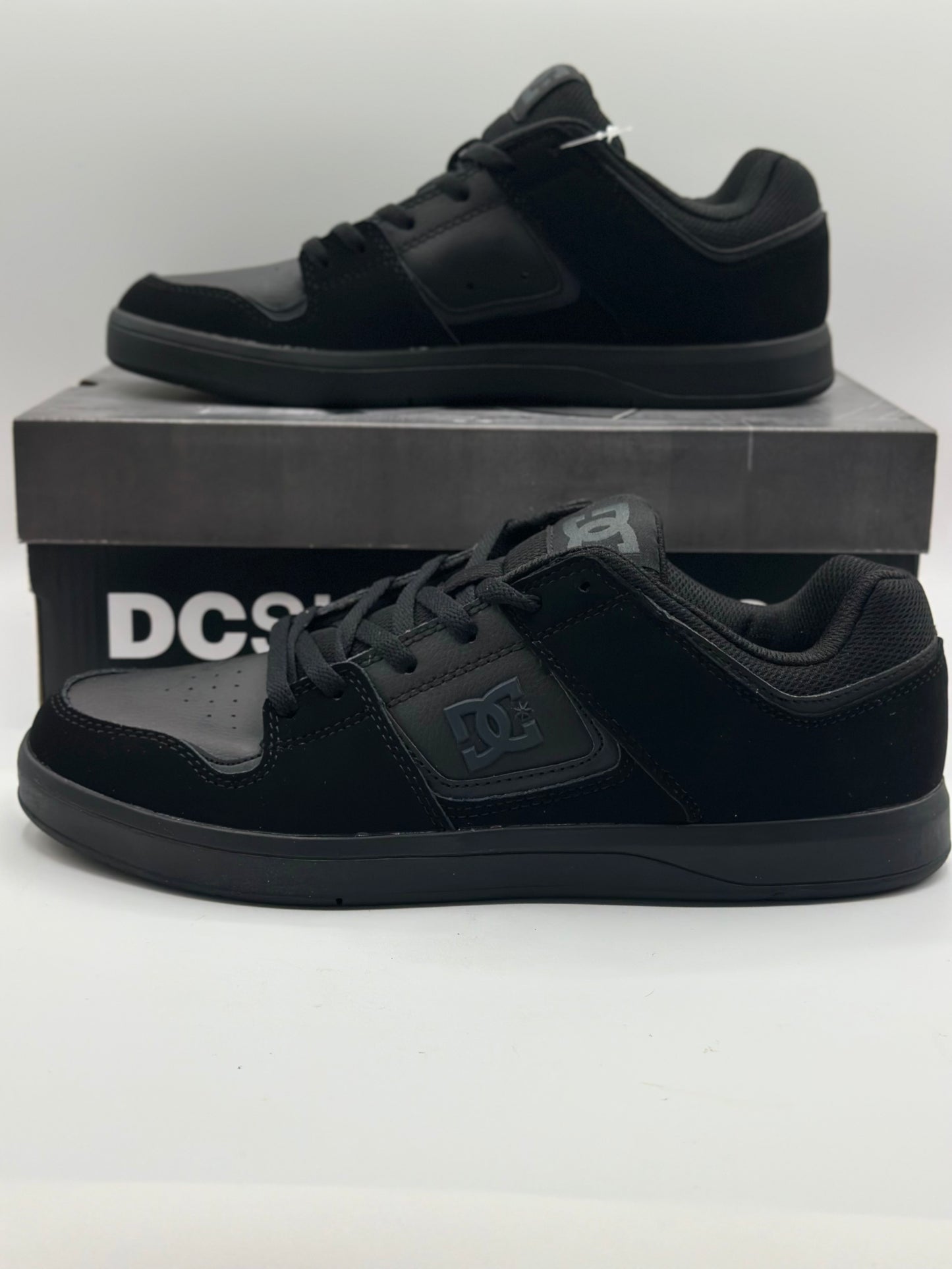 DC Cure - Chaussures de skate en cuir pour Homme