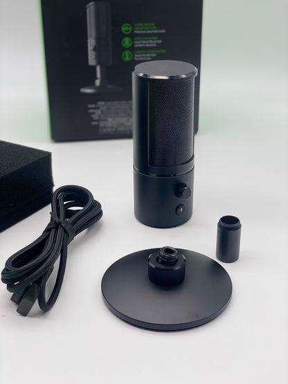 Razer Seiren X : micro à condensateur à directivité supercardioïde