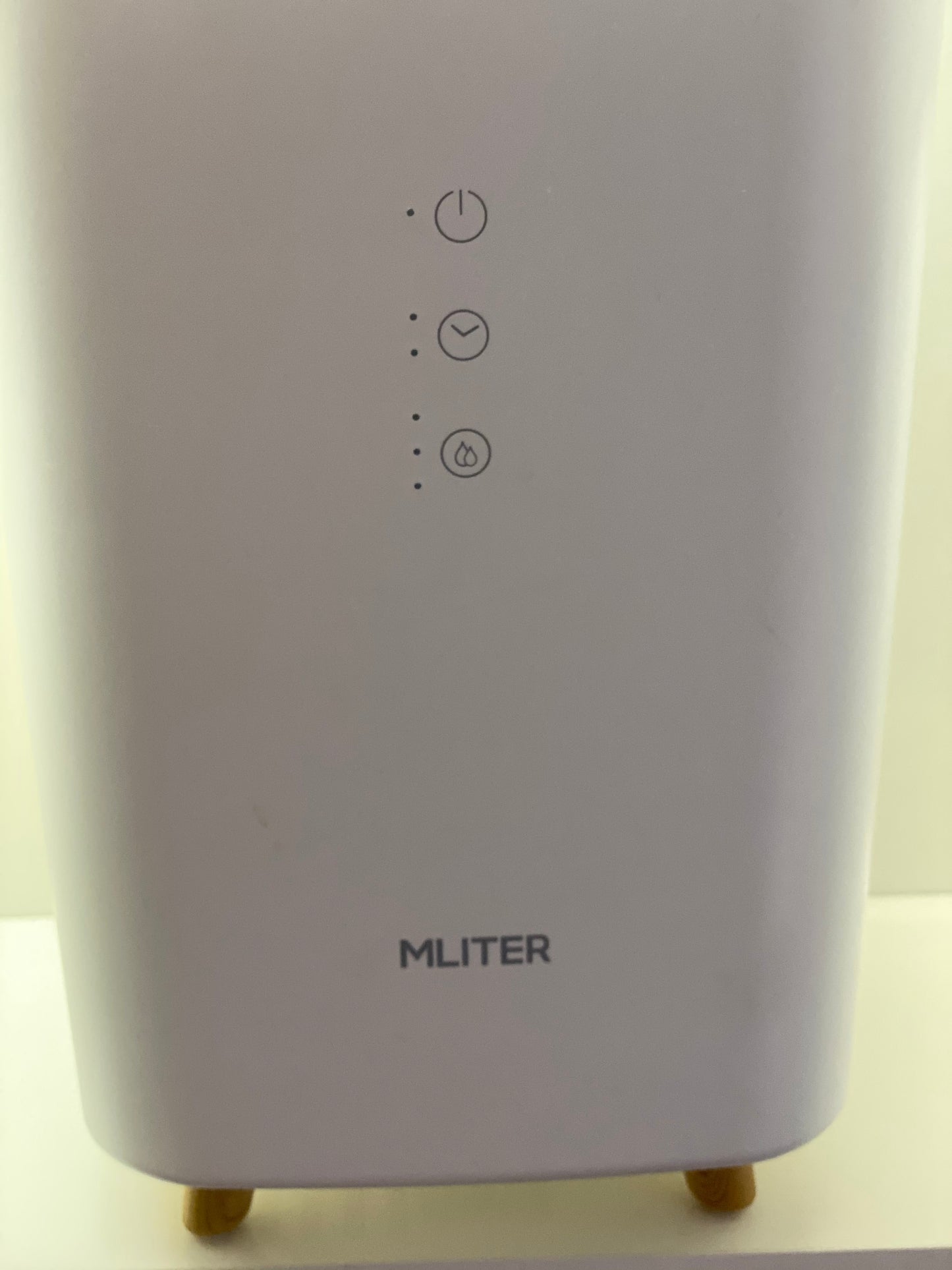 MLITER Humidificateur à ultrasons 2,5 L, diffuseurs de parfums, minuteur, Fonctionnement Silencieux avec 3 Niveaux réglables de brumisation pour Maison neuf