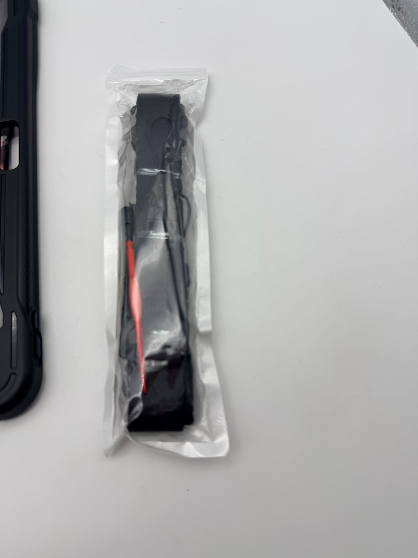 Étui pour tablette, housse de tablette anti-collision, housse de tablette anti-collision, empêche les chutes avec bandoulière pour iPad Pro12 pouces  (noir)