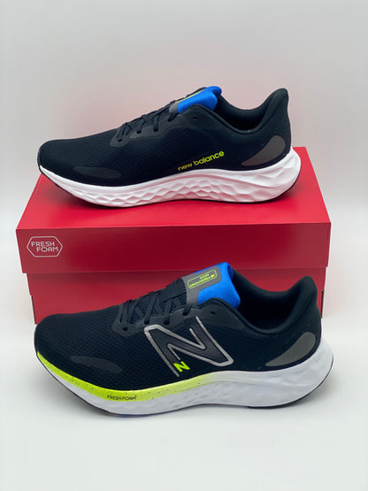 Baskets new balance Homme neuves et authentique 44