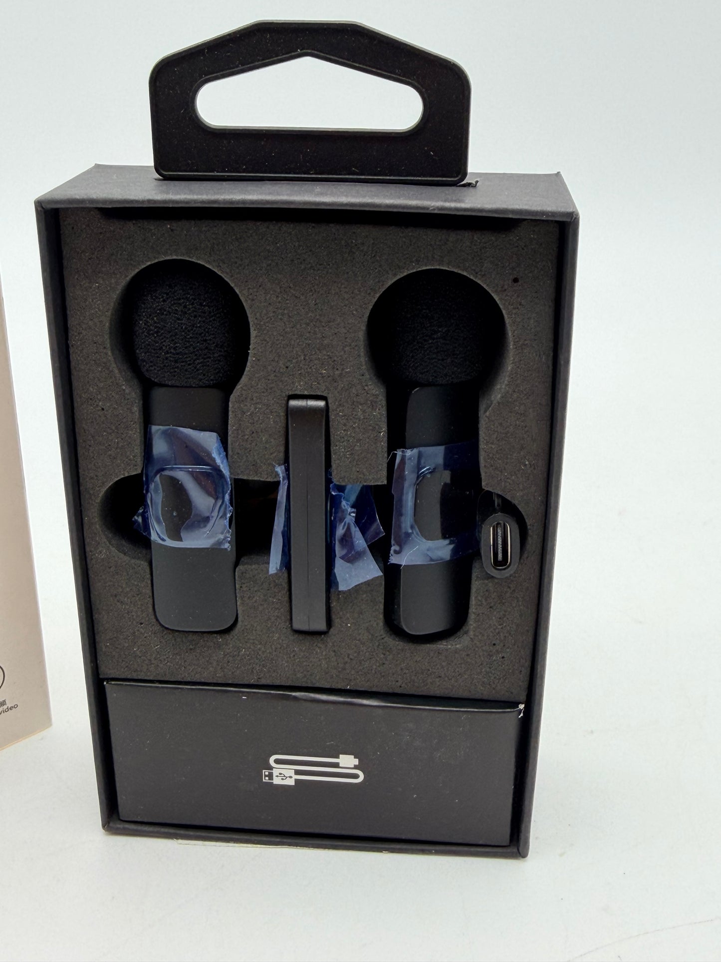 Microphones sans Fil pour Android, Microphone Bluetooth à Clipser sans Fil, Mini Microphone Cravate pour Enregistrement vidéo, Diffusion en Direct, Vlog, Youtube, TikTok (2 micros