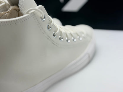 Converse
Chuck Taylor All Star Hi Vintage Blanc