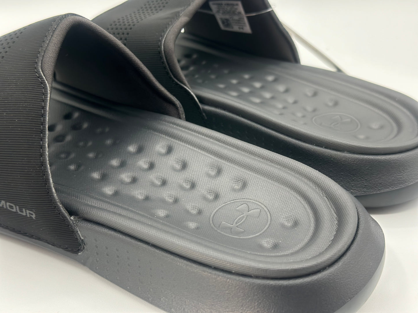 Claquettes Homme Noires - Under Armour - Tige Simili cuir - Semelle Matière synthétique taille 44