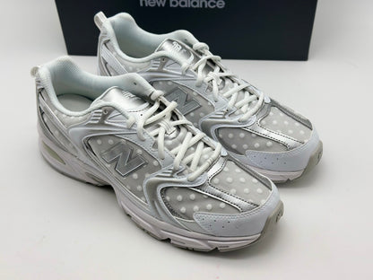 New Balance 530 Gris Argent taille 43