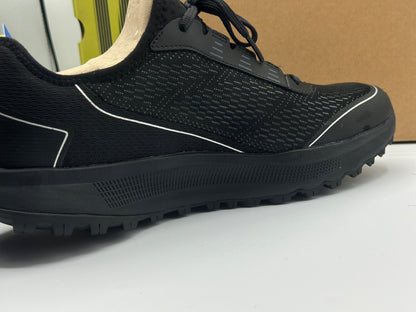 Skechers Performance TRAIL - Chaussures de running neuves et authentique taille 42/43/44