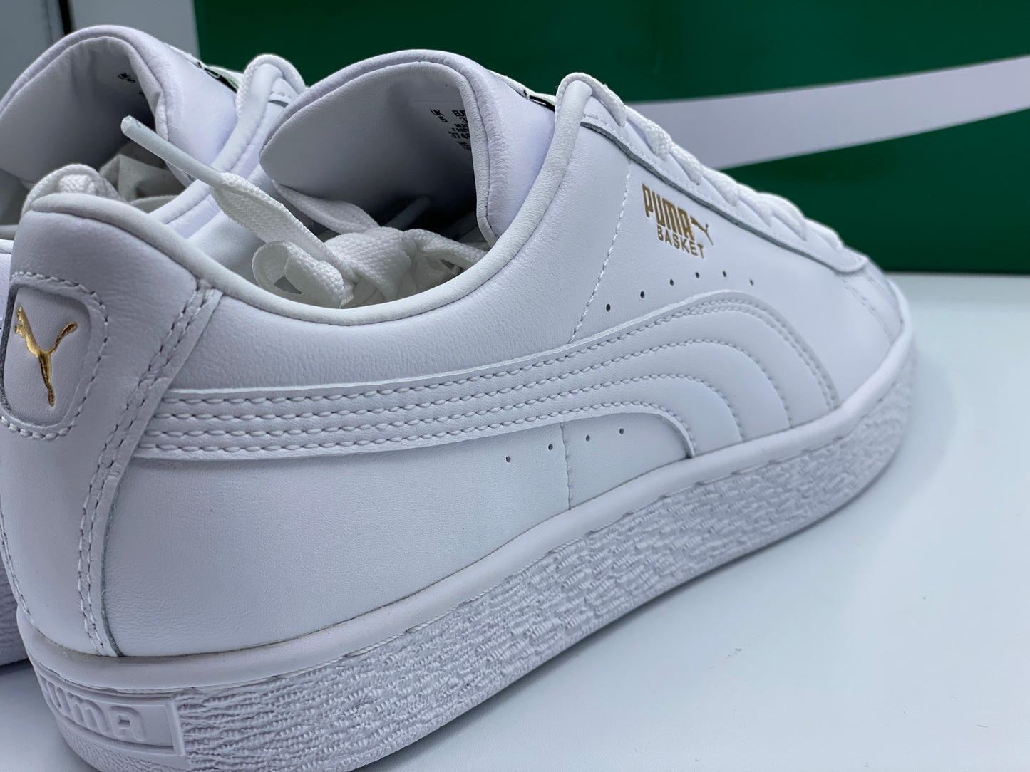 PUMA Basket Classic XXI Baskets Unisexes Taille 38,5.