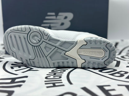 New Balance 650R Triple Blanc neuves tailles 42,5