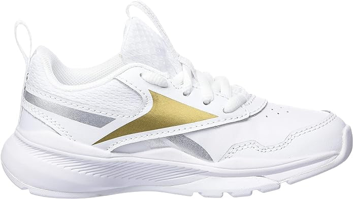 Reebok , Basket Garçon neuve et authentique plusieurs taille disponible
