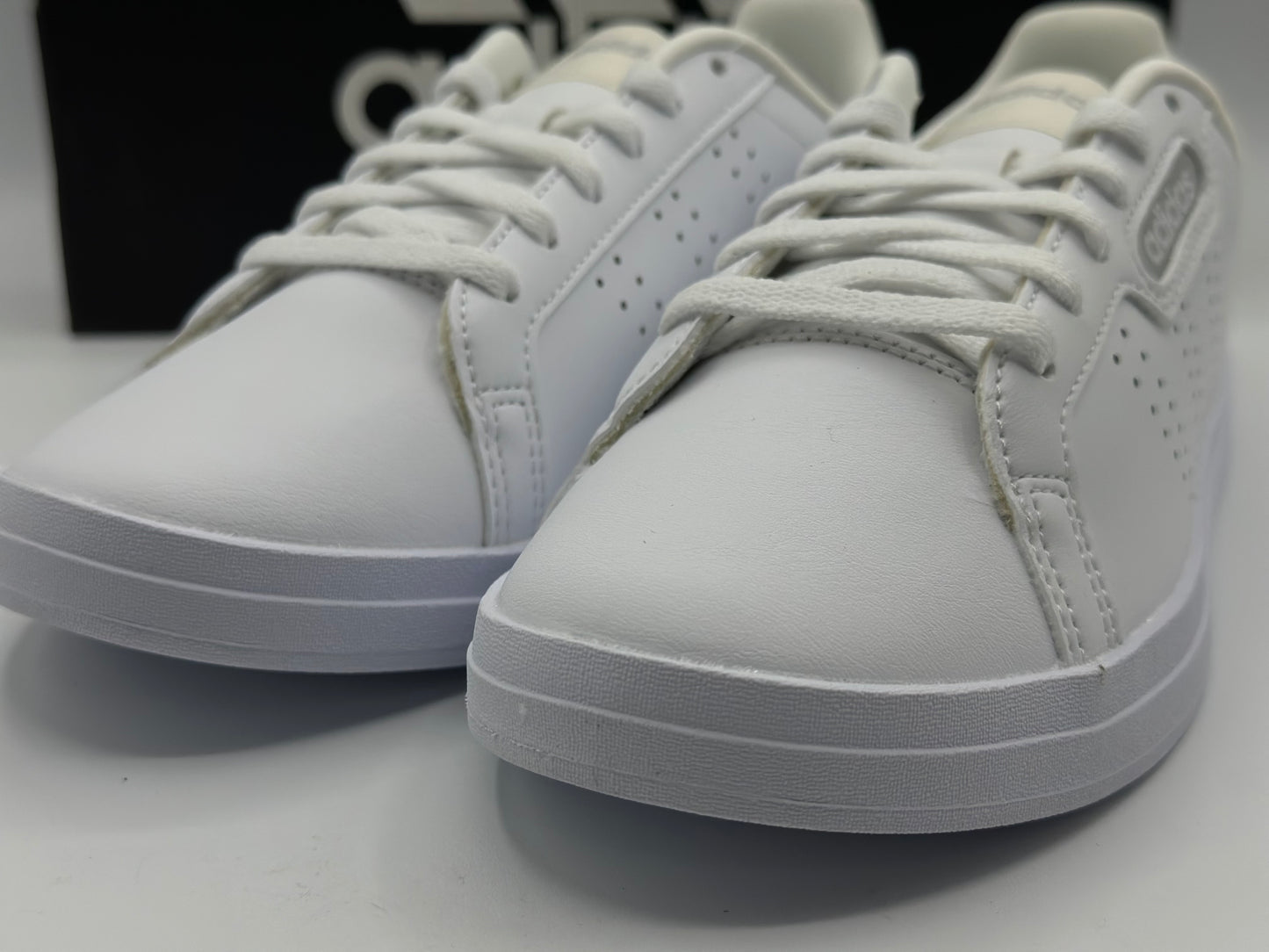 adidas Femme Base Courtpoint Chaussures de Tennis
