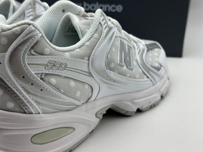 New Balance 530 Gris Argent taille 43