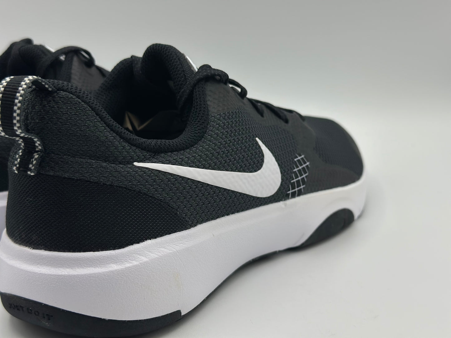 Nike Homme City Rep TR Sneaker