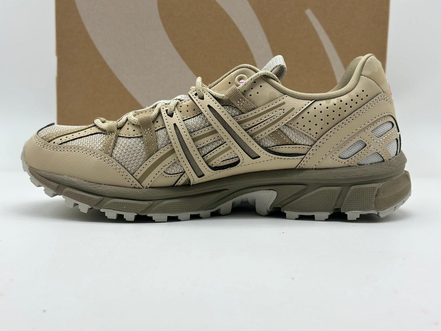 Baskets asics SportStyle
GEL-SONOMA UNISEX - Baskets basses