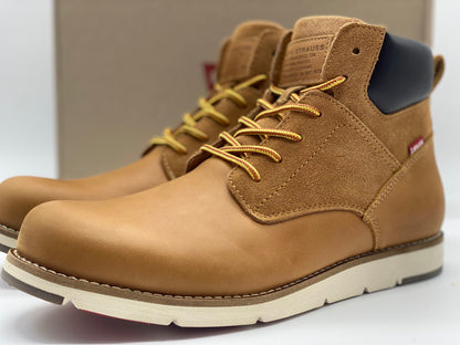 Chaussures montantes LEVI’S taille 44 neuves et authentique