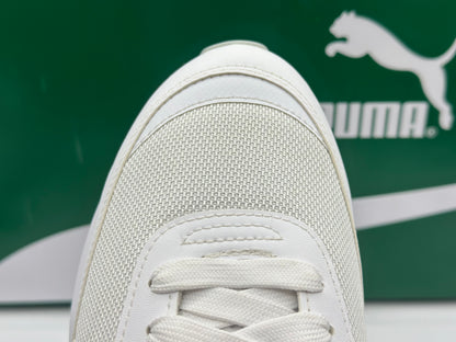 PUMA Mixte Basket neuves et authentique taille 42 (UK8 US9) et 44,5 (UK10 US11)