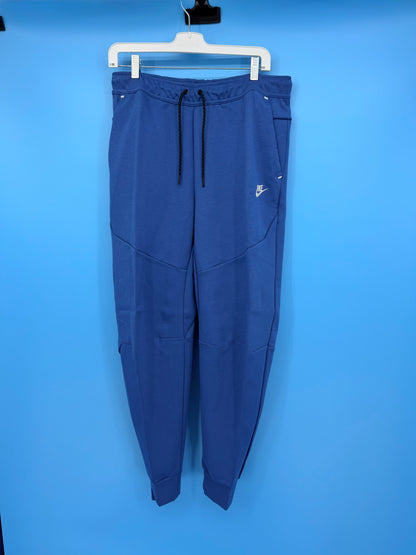 Nike Sportswear
Pantalon de survêtement - royal blue