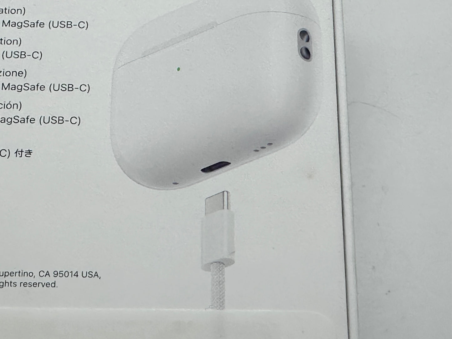 Apple AirPods Pro 2 Écouteurs sans Fil, Casques et écouteurs Bluetooth, Réduction Active du Bruit, Appareil auditif, Mode Transparence, Audio Spatial personnalisé, Son Haute-fidélité, Recharge USB-C ( origine Apple garantie)