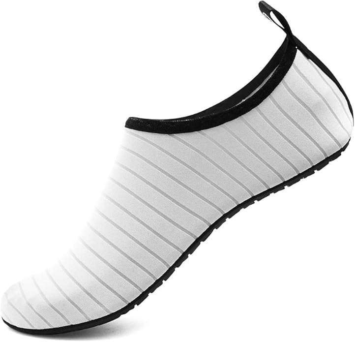 Chaussures pieds nus Chaussures de bain pour femmes Chaussures de bain pour hommes Chaussures pieds nus antidérapantes à séchage rapide