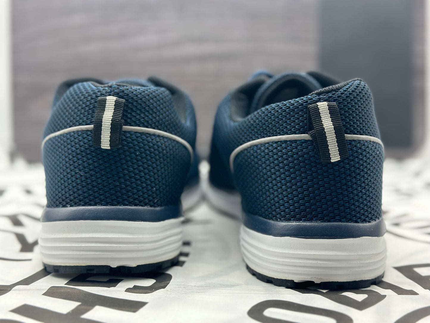 Chaussure de Sécurité Légère Basket Basses Pas Cher Mode Mesh Respirantes taille 47
