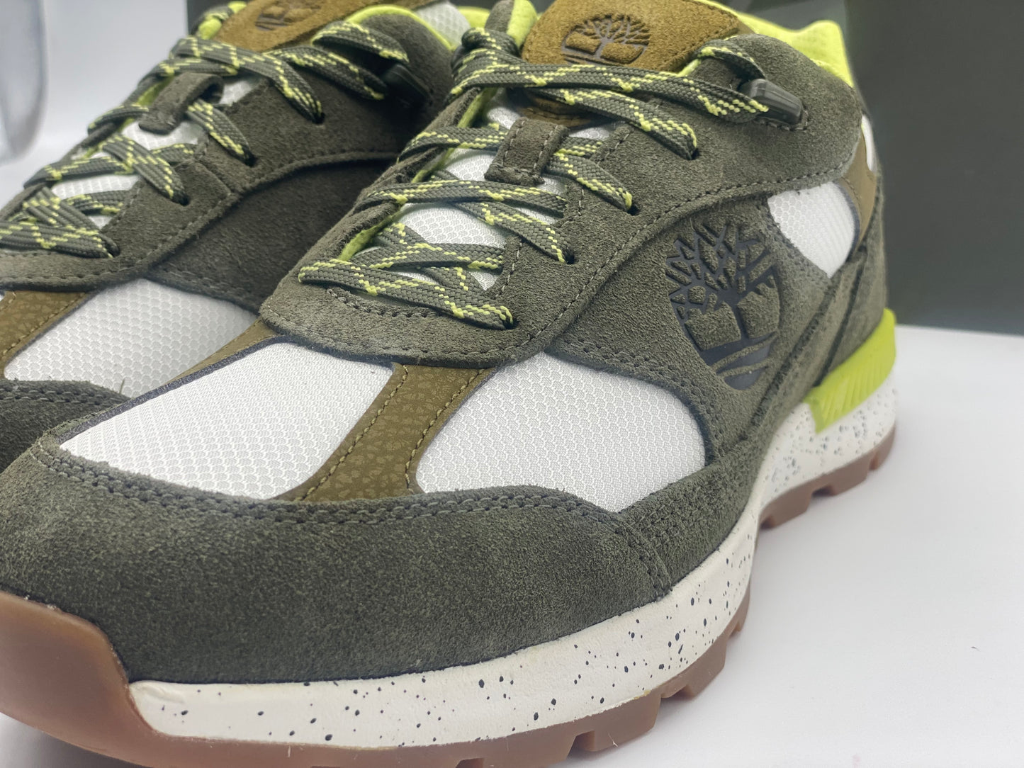 TIMBERLAND Baskets Field Trekker LF Low Hiker Light Taupe Suede With Purple