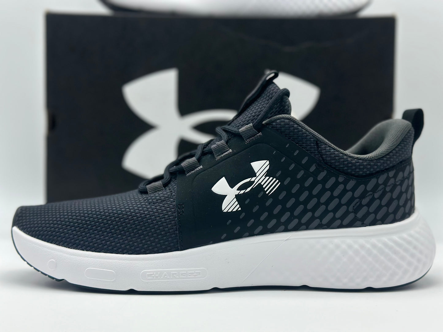 Chaussure de course UNDER armour homme neuves et authentique taille 43. (UK 8,5) 27,5 cm